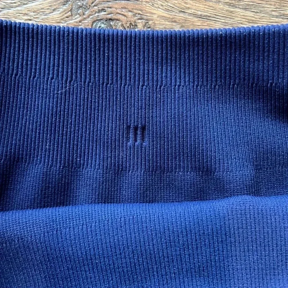Lululemon Ebb and Flow Seamless Crop Leggings Blue Size 6